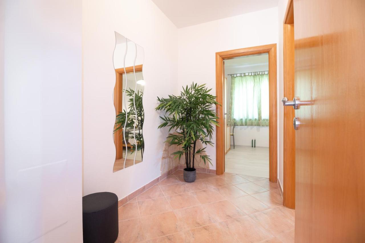 Apartments Gracia Baška Εξωτερικό φωτογραφία