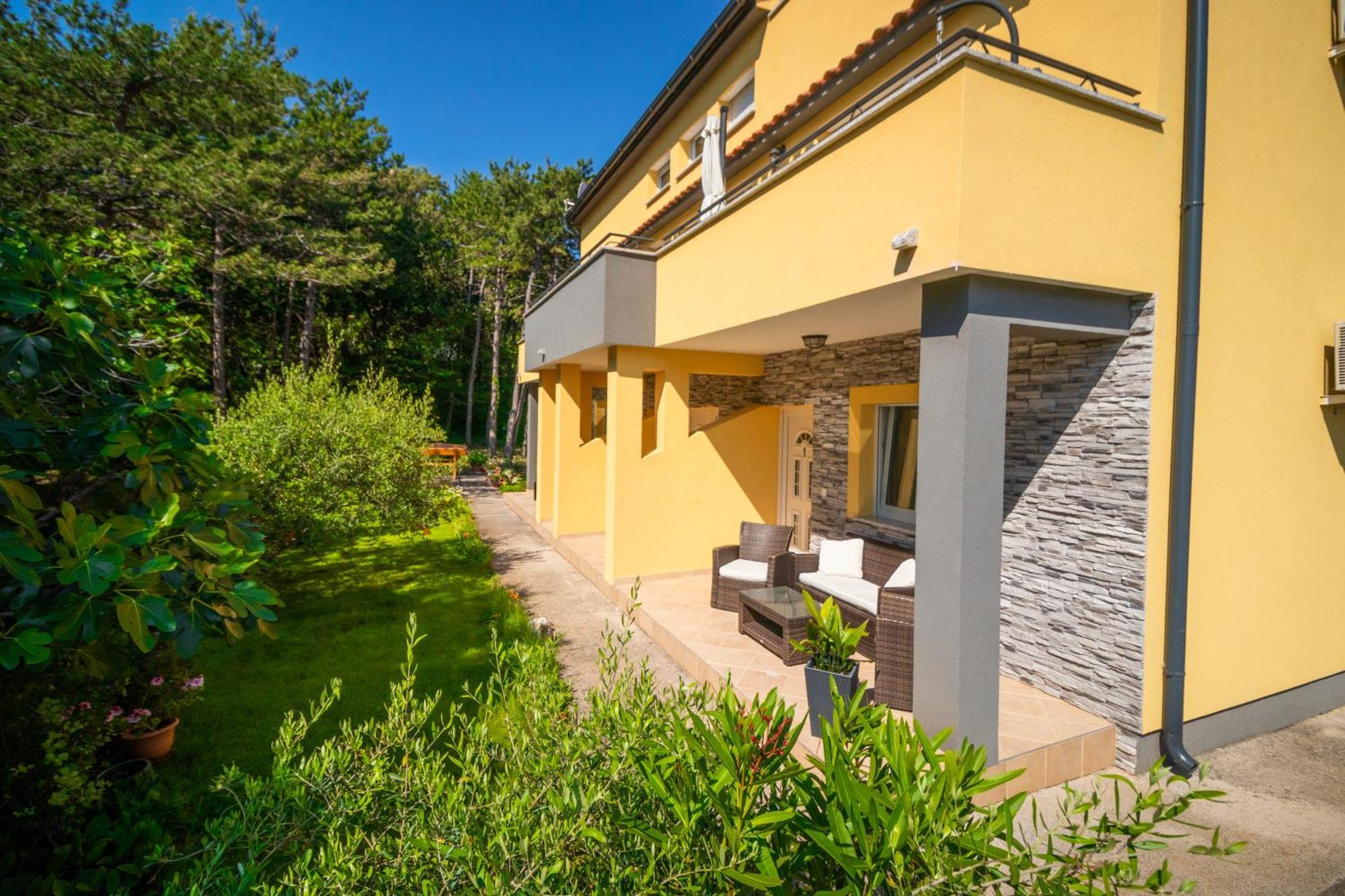 Apartments Gracia Baška Εξωτερικό φωτογραφία